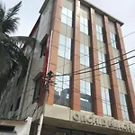 Goroomgo Orchid Beach Inn Puri